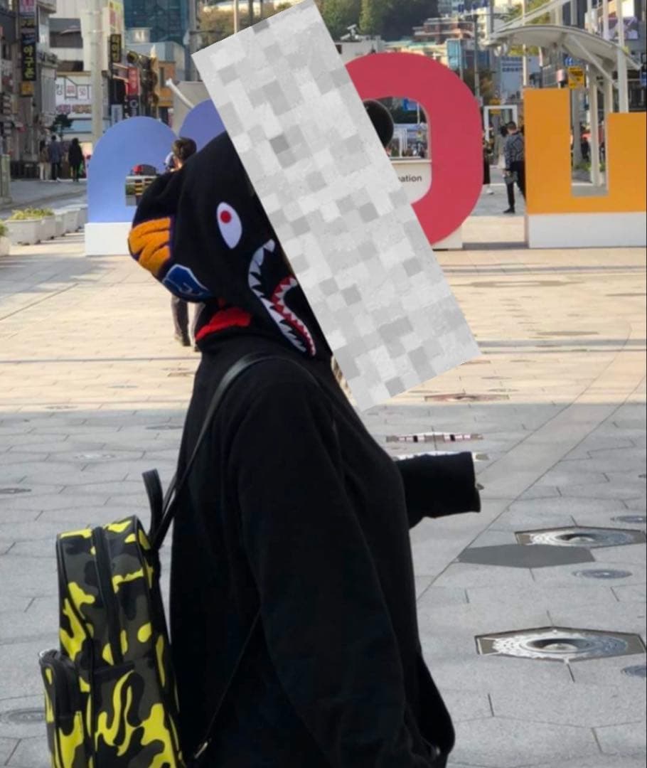 A Bathing Ape シャークパーカー