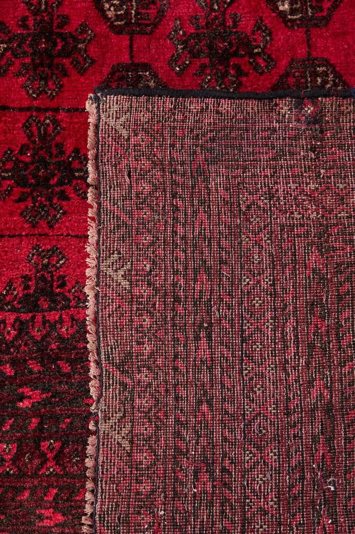 大型ヴィンテージラグ　トライバルラグ　トルクメン族（287×200cm）赤　黒