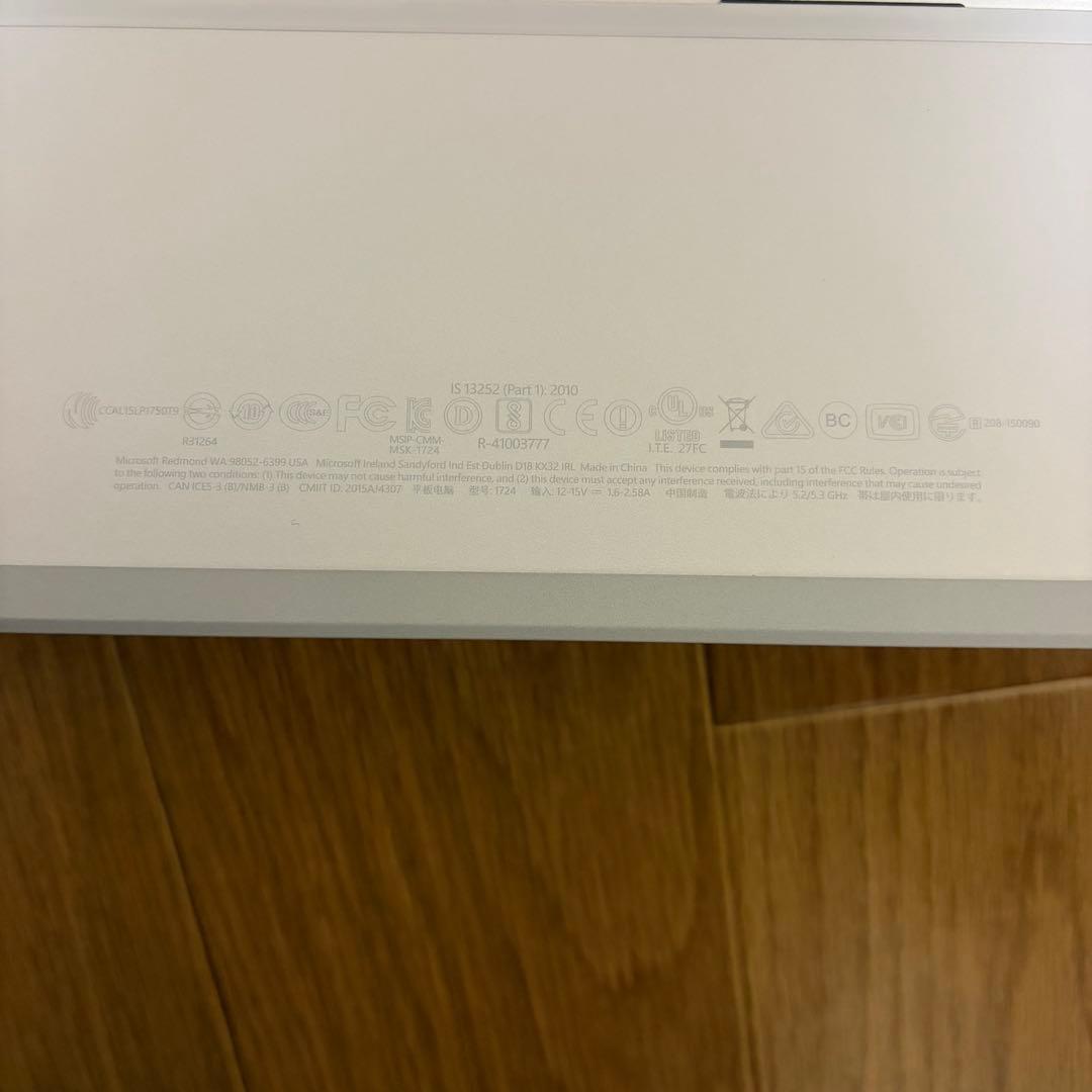 Surface Pro 4 128GB 実装RAM4GB