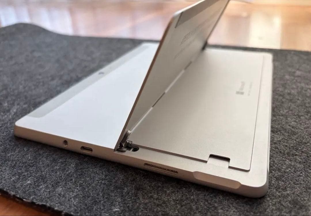 K*ウ様 【希少】Surface Go3 Core i3 8GB SSD128G