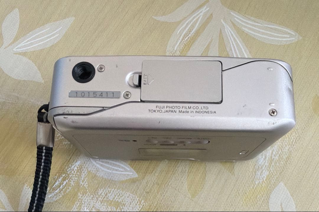 FUJIFILM TIARAⅡ フィルムカメラ　ジャンク品