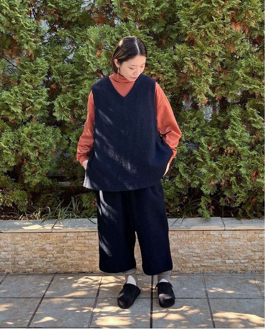 ゆうたん。今季 ネストローブ クォーターフェイスエプロンベスト