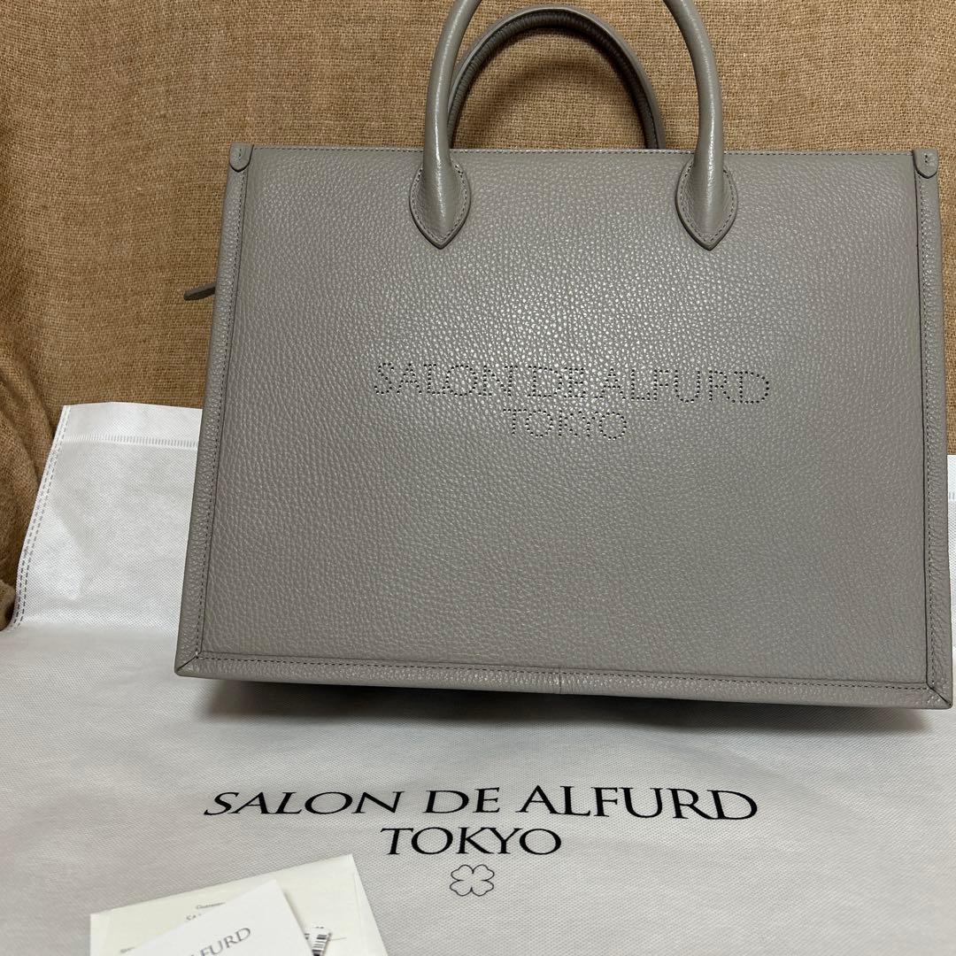 n*l様 超‼️最終値下げ希少 新品未使用サロンドアルファード