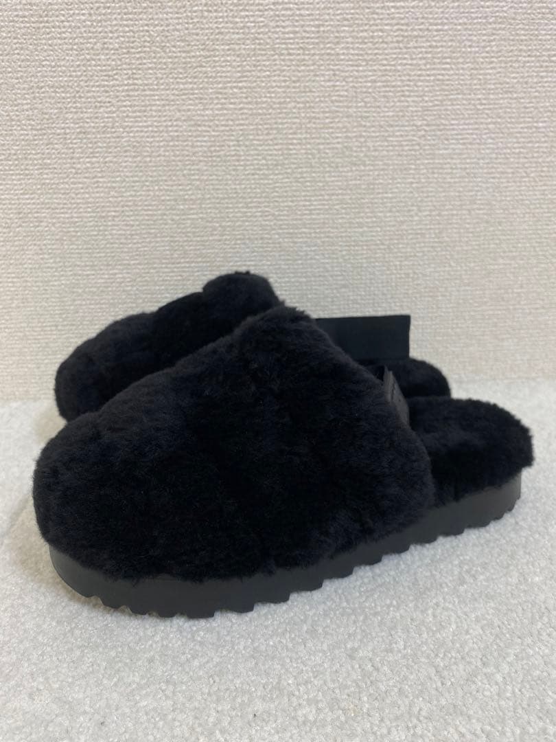 8343.【未使用品】UGG スーパーフラッフスリッパ SUPER FLUFF