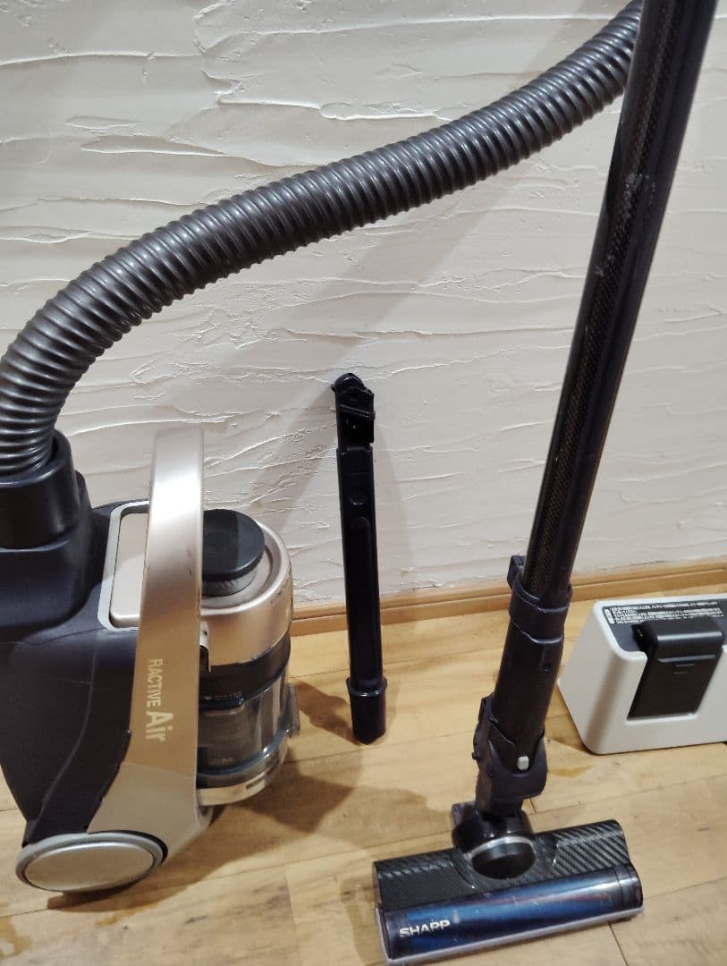 SHARP シャープ　EC-AS710-N サイクロン式コードレス掃除機　充電器