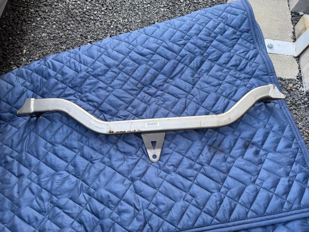 iSWEEP フロントロアアームパワーブレイス