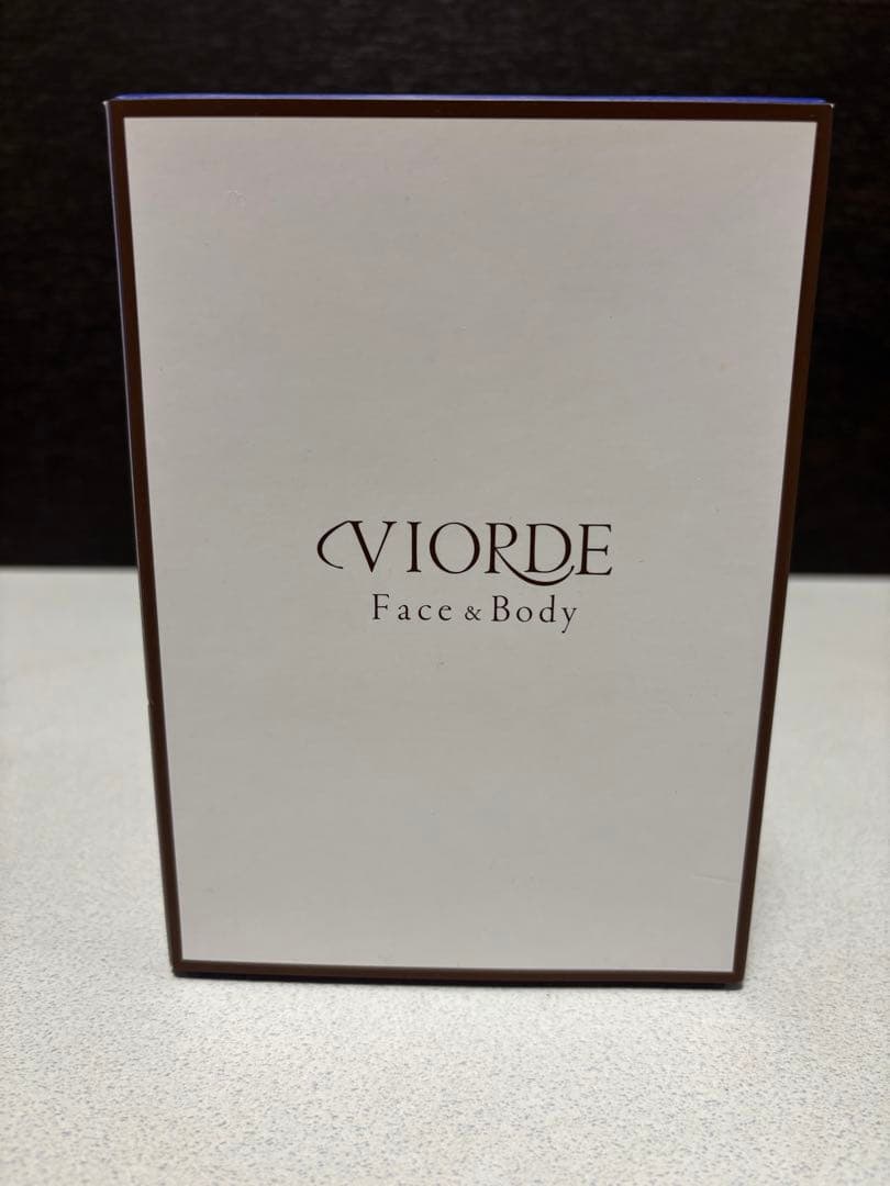 【一回使用】VIORDE ヴィオーデ EMS美容器 ジェルパッド4枚付き