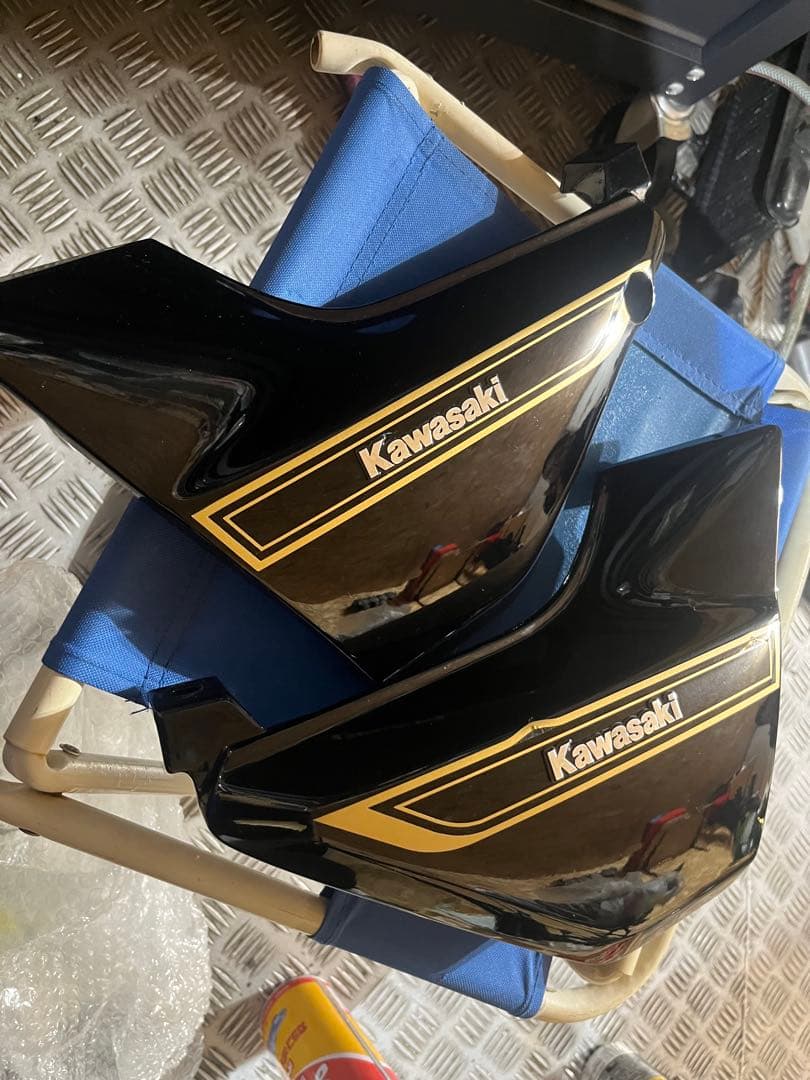 い*き様 Kawasaki zrx400 タンク　カウル　一式