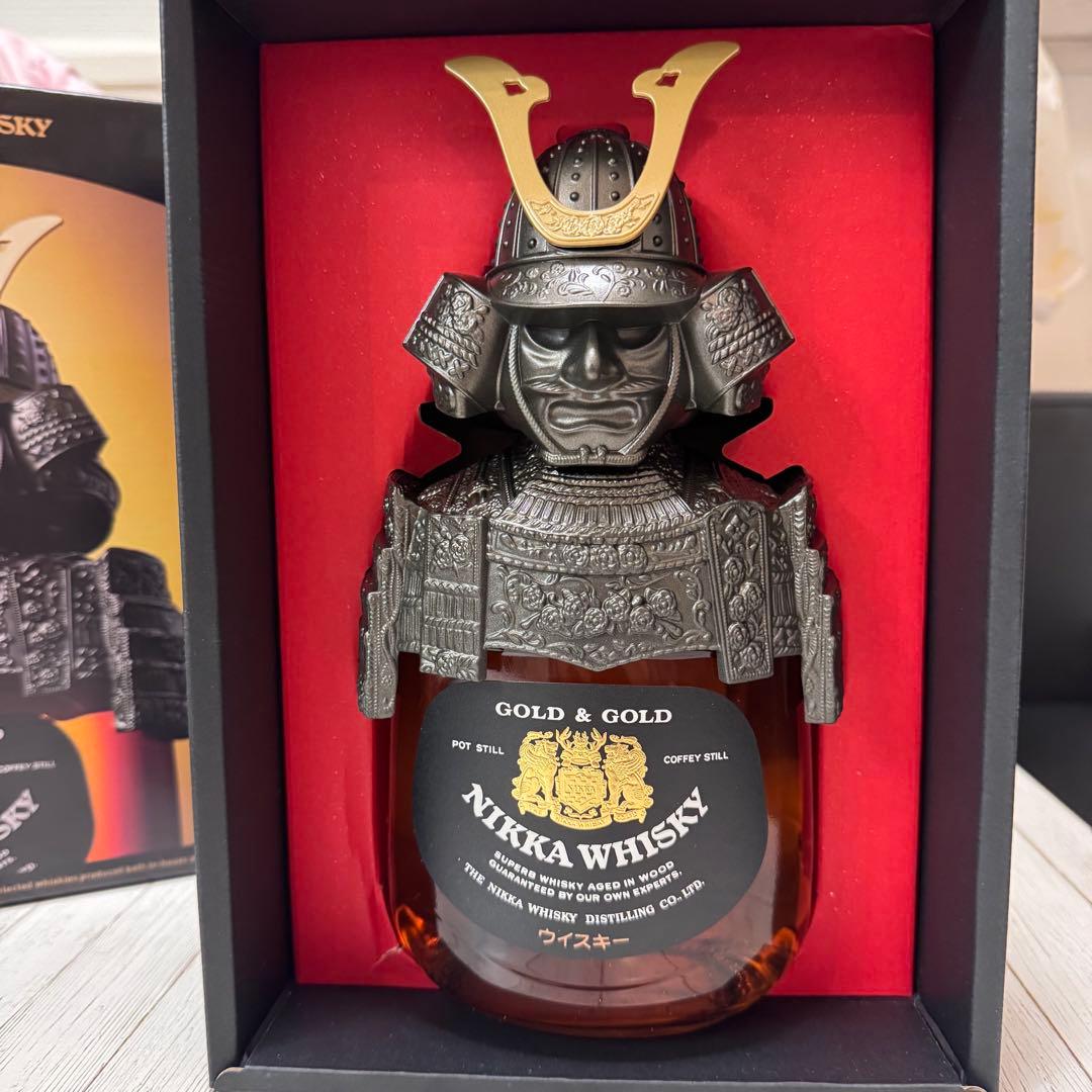 未開封 ニッカ ウィスキー 兜 NIKKA WHISKY GOLD & GOLD