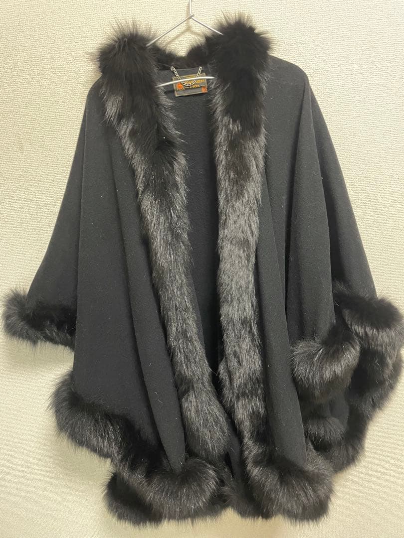 ファー付き カシミヤ混 ウール ポンチョ / ケープ