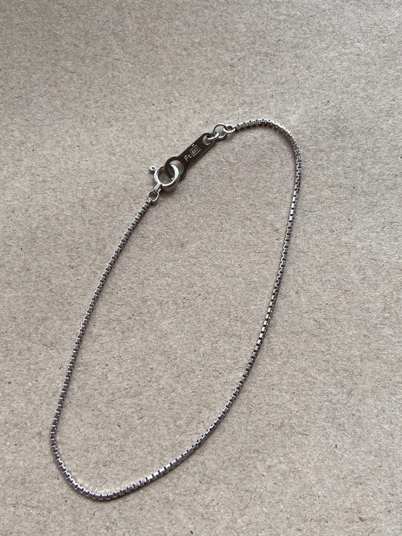 プラチナブレスレット