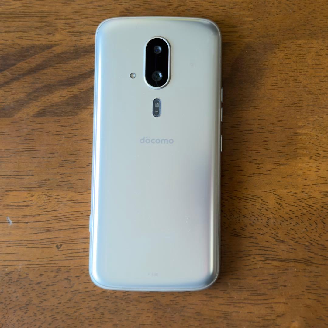 【美品】NTT docomo らくらくスマートフォン F-53E ゴールド