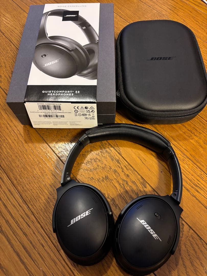 Bose QuietComfort 45 ワイヤレスヘッドホン　パッド新品交換済