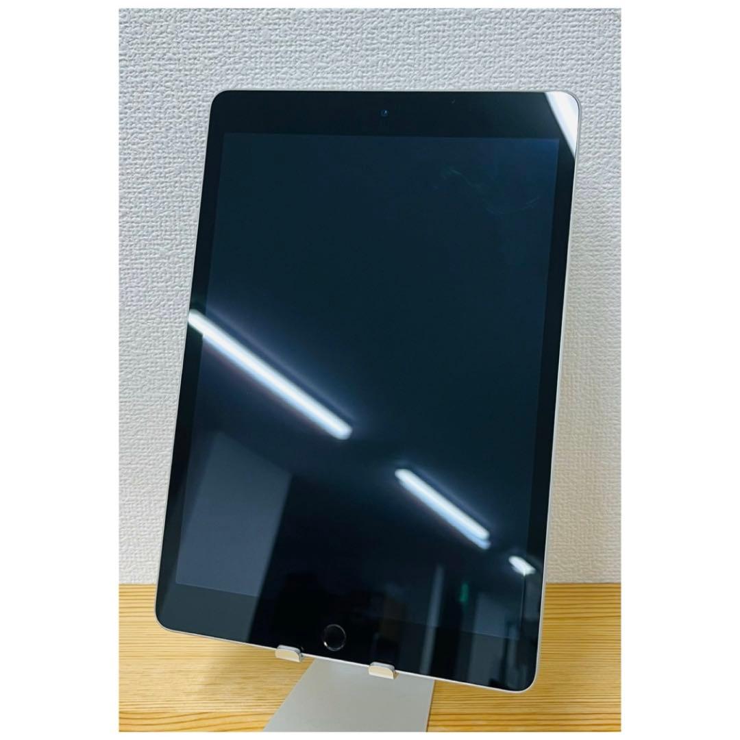 A 電池87% iPad 第9世代 256 GB シルバー Wi-Fi 本体
