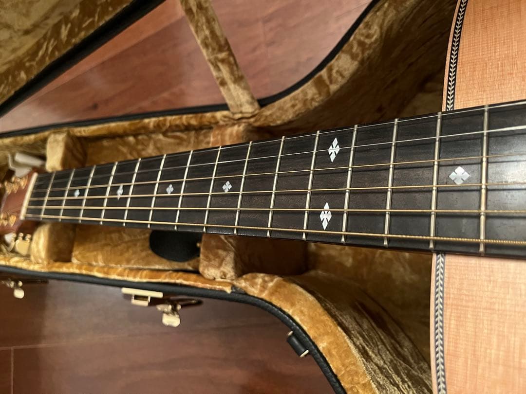 ギター MATON EBG808 Artist