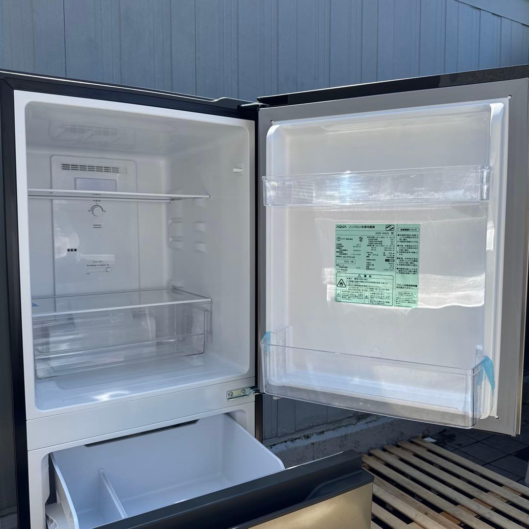 AQUA 2023年製 2ドア冷蔵庫 スタイリッシュシルバー 135L 495m