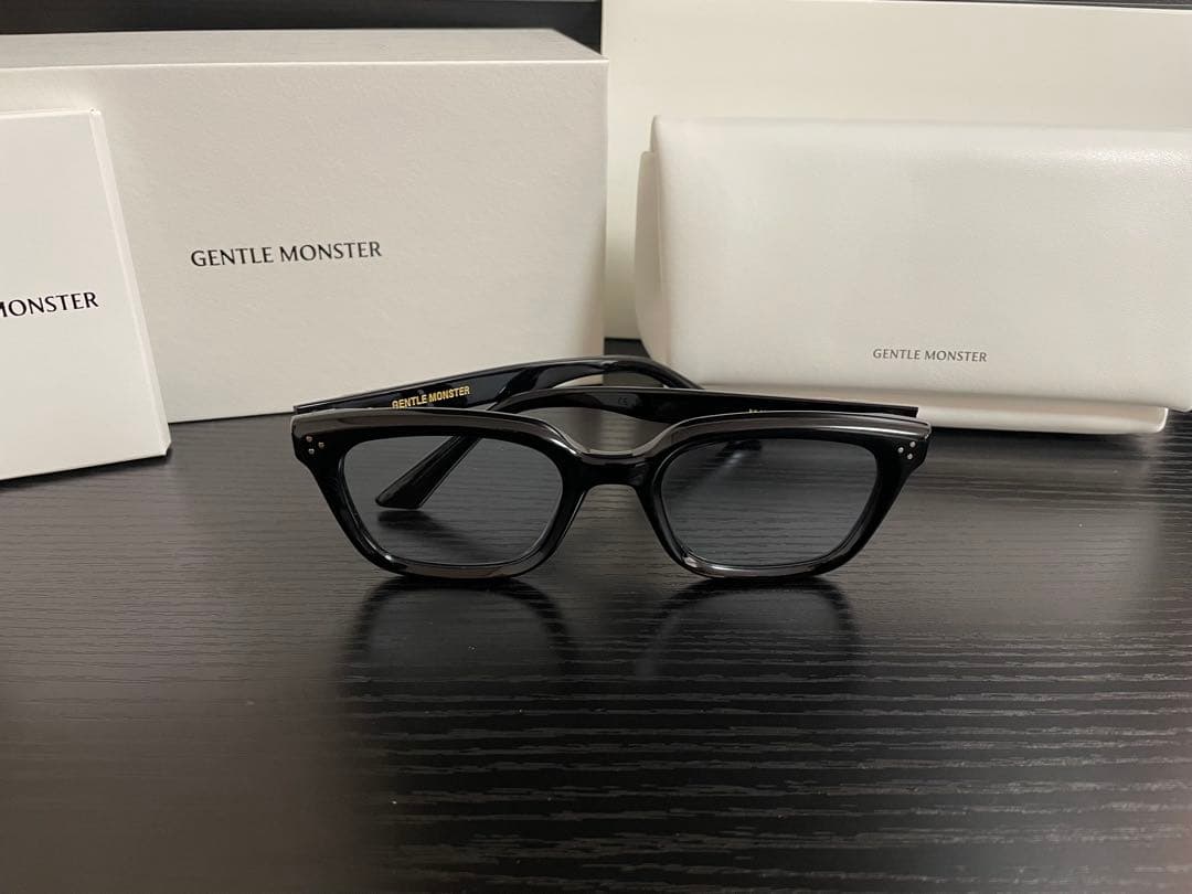 GENTLE MONSTER MUSEE 01 BL メガネ　サングラス
