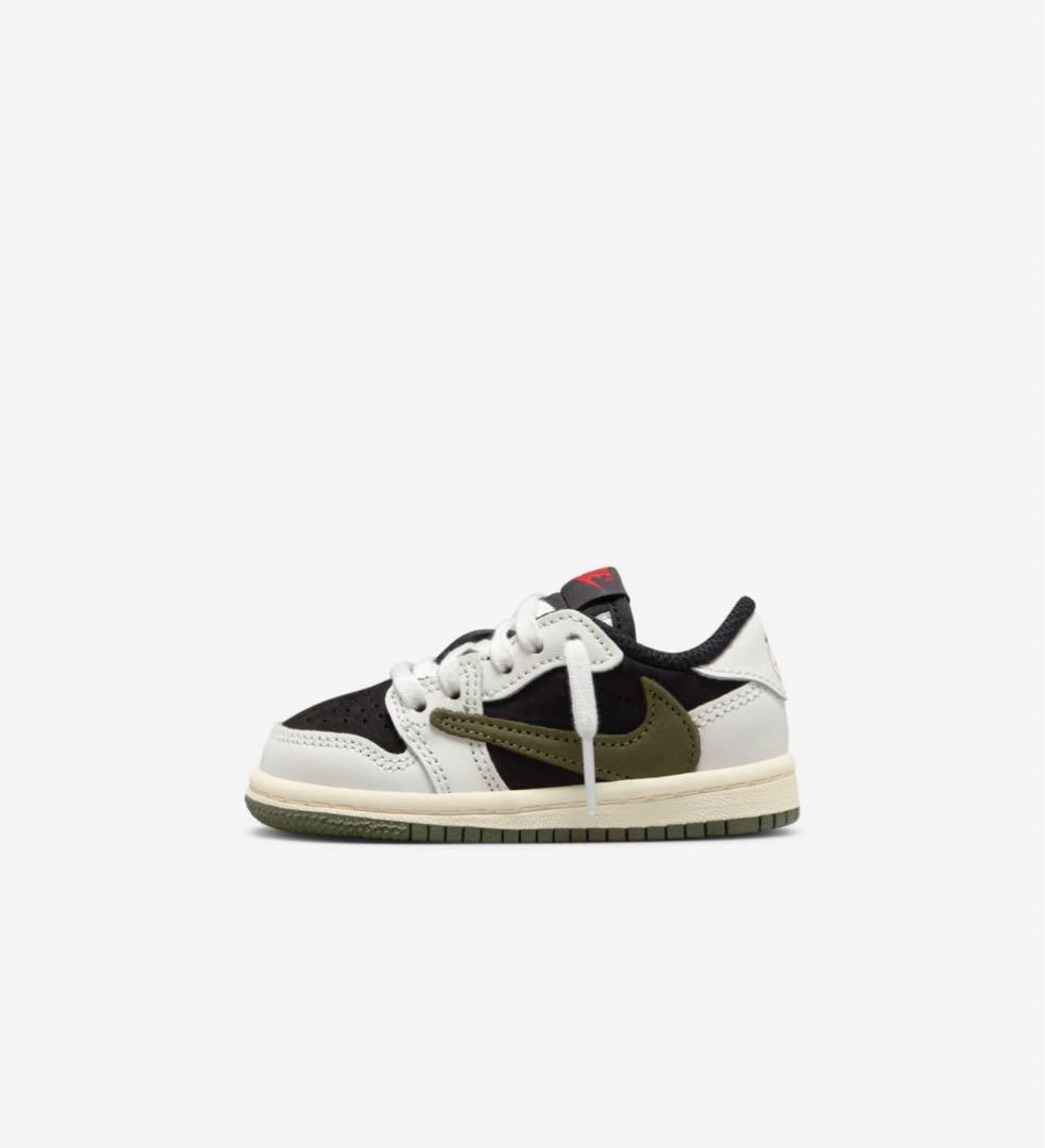 スニーカー Travis Scott Nike TD Air Jordan 1 Low 15
