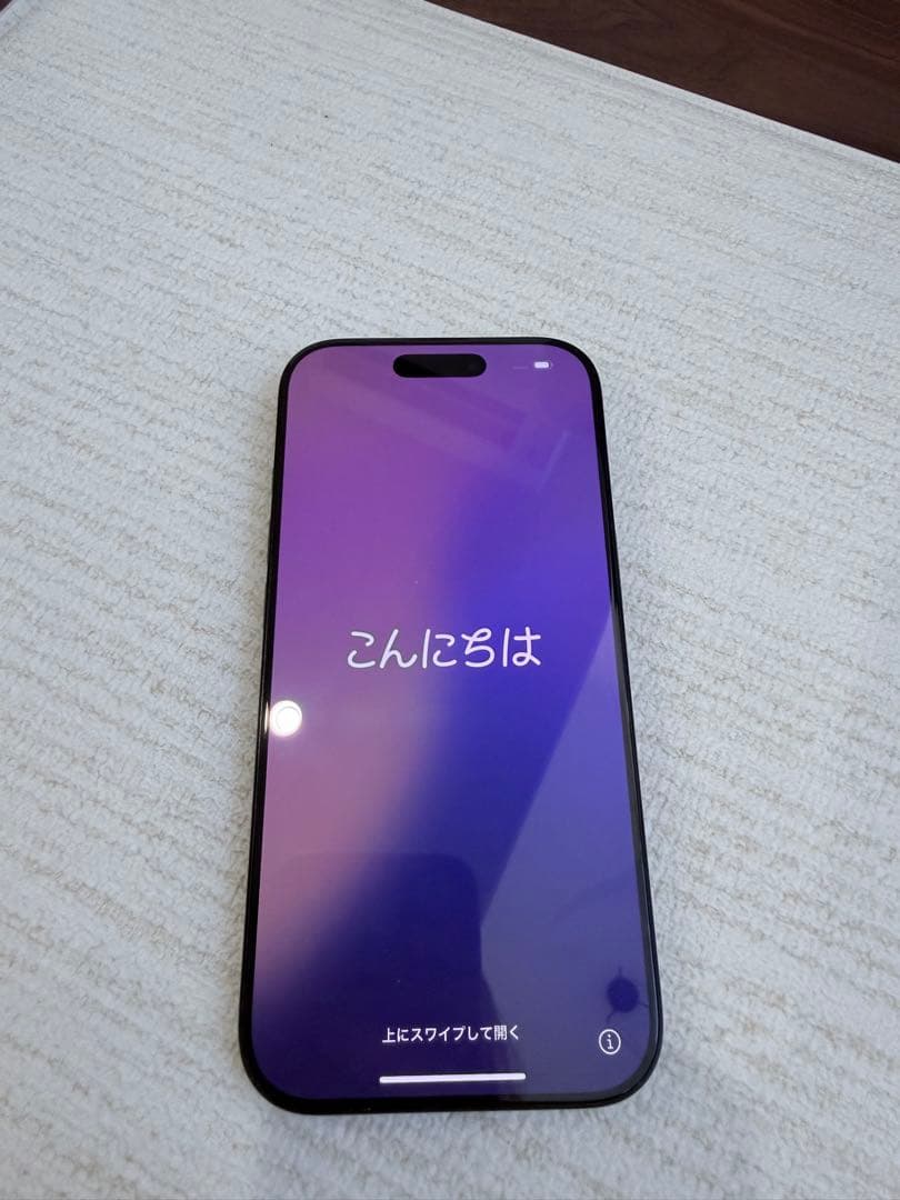 iPhone16Pro 128GBブラックチタニウム バッテリー100%