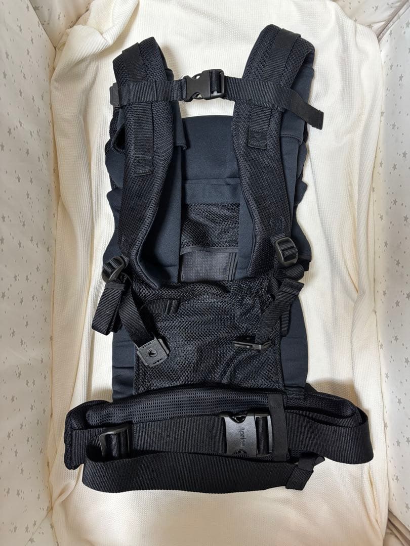 【ささ様◆専用】美品◇Aprica ラクリス 抱っこ紐 ブラック◇箱 付属品あり