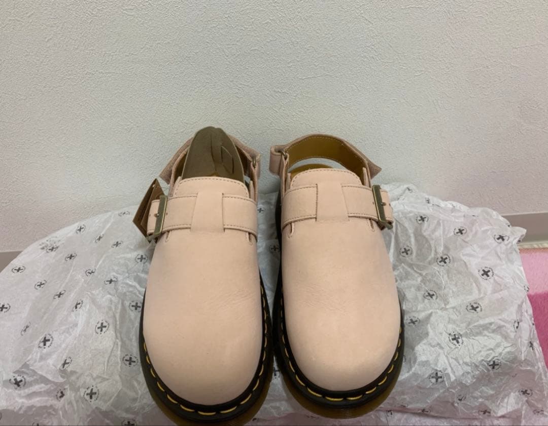 【美品】【Dr.Martens】カールソン ピンク サンダル UK7（26cm）