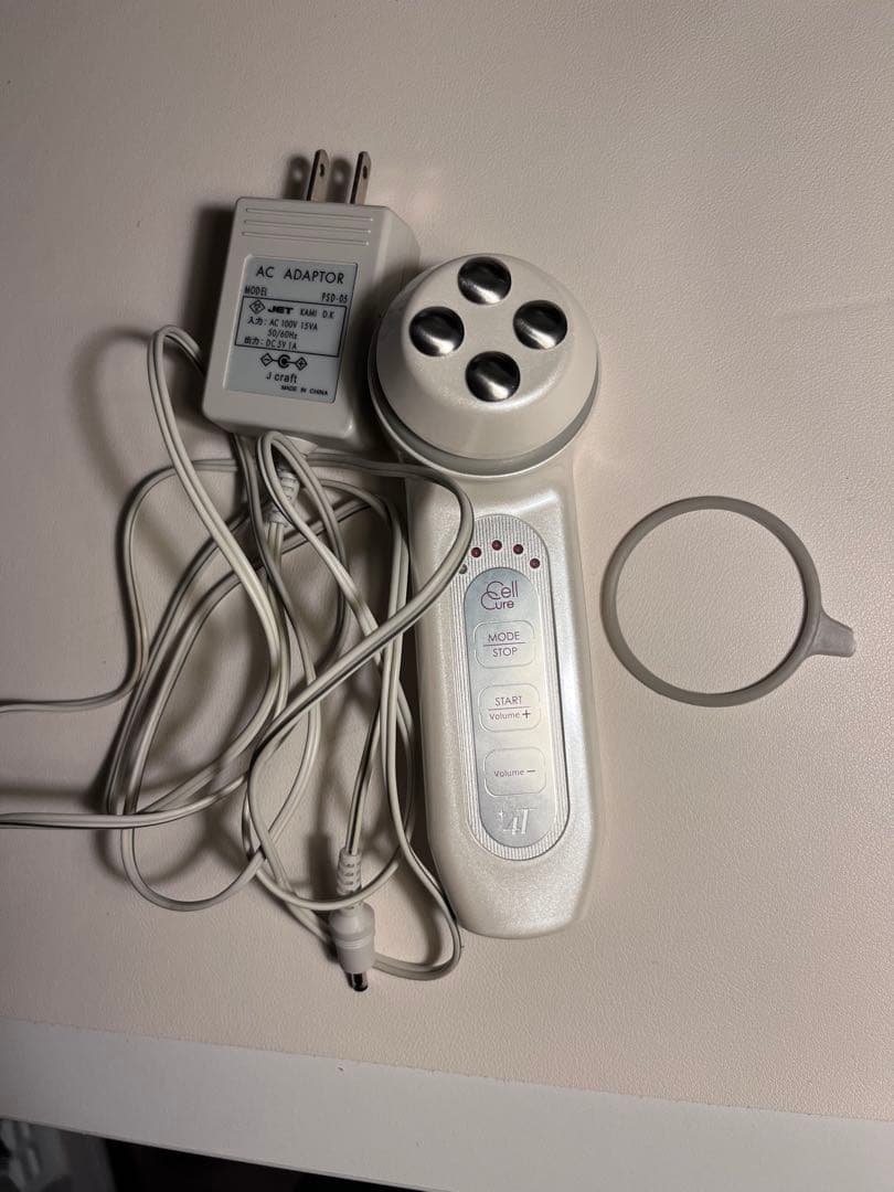 セルキュア4T｜動作確認済み｜中古・使用感あり