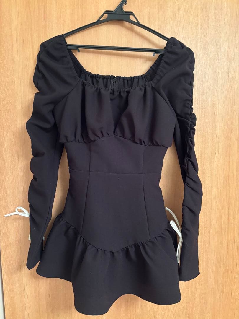 Darich スクエアネックギャザーミニワンピース ブラック ミニワンピ