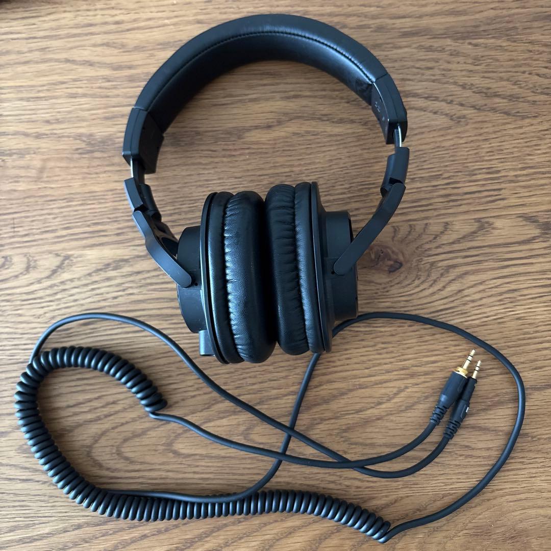 ヘッドホン audio-technica ATH-M40X