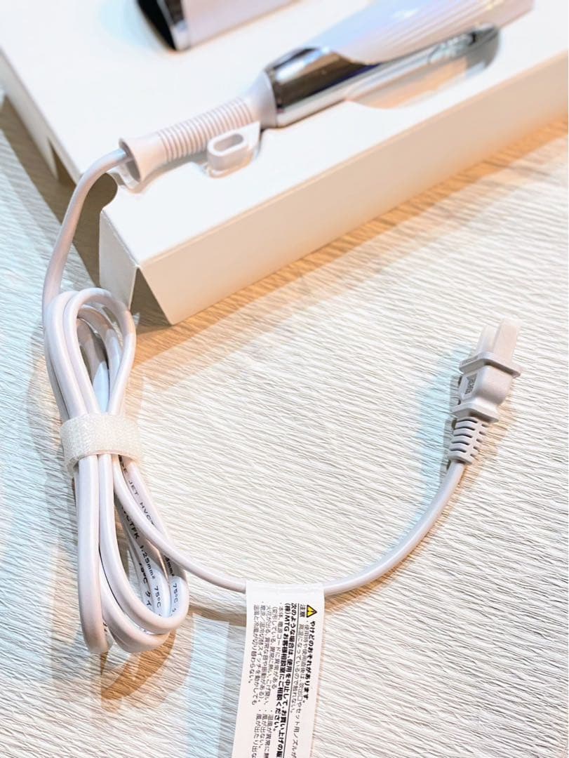 ReFa ドライヤー リファビューテック ドライヤースマート ダブル　ホワイト