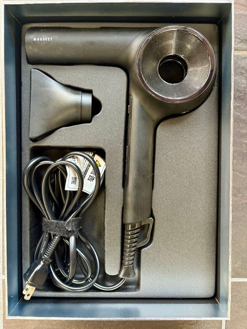 MAGNET Hair Pro BLACK+ ヘアドライヤー
