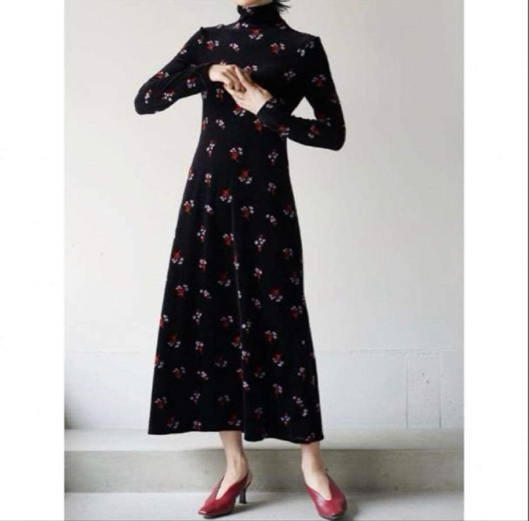 ワンピース Floral Velour Jacquard High Neck Dress