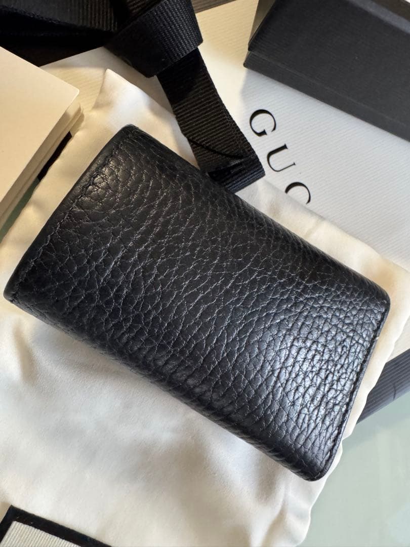 GUCCI グッチ GGプチマーモント ６連キーケース　ブラック
