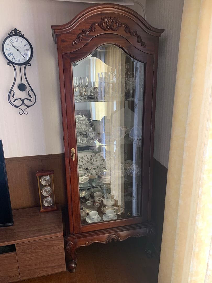 アンティーク調キャビネット