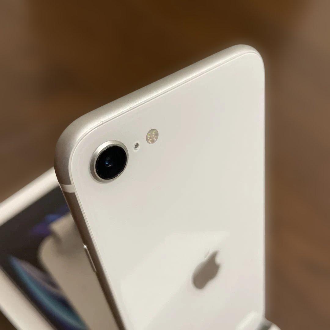 携帯電話本体 iPhoneSE 128G