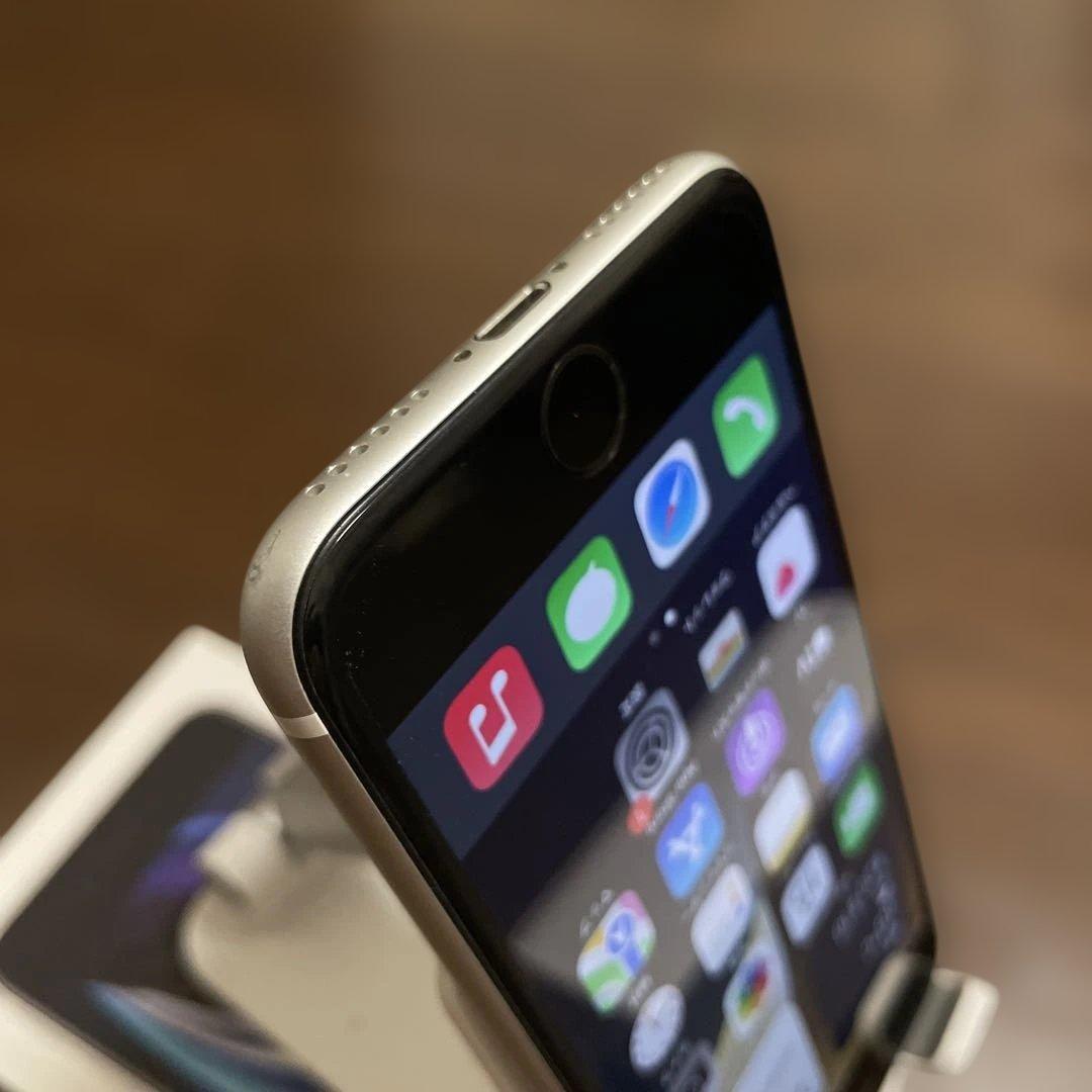 携帯電話本体 iPhoneSE 128G