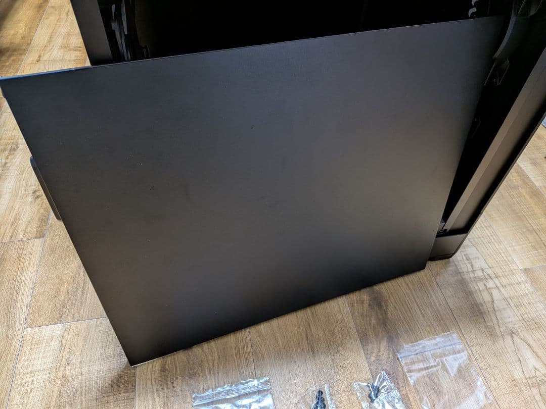 Fractal Design Pop silent ミドルタワーケース