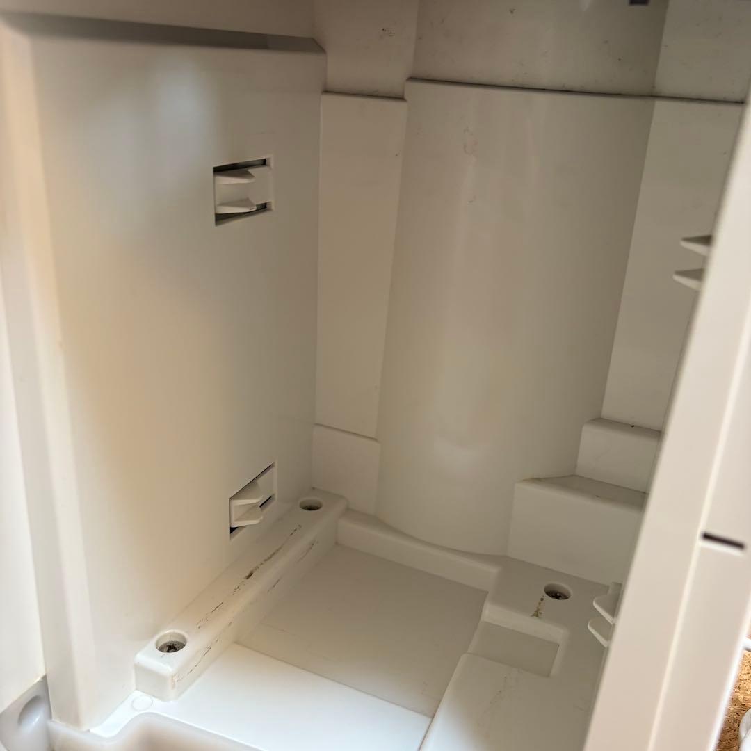 【良品】シャープ 衣類乾燥除湿機 CM-J100-W プラズマクラスター2019