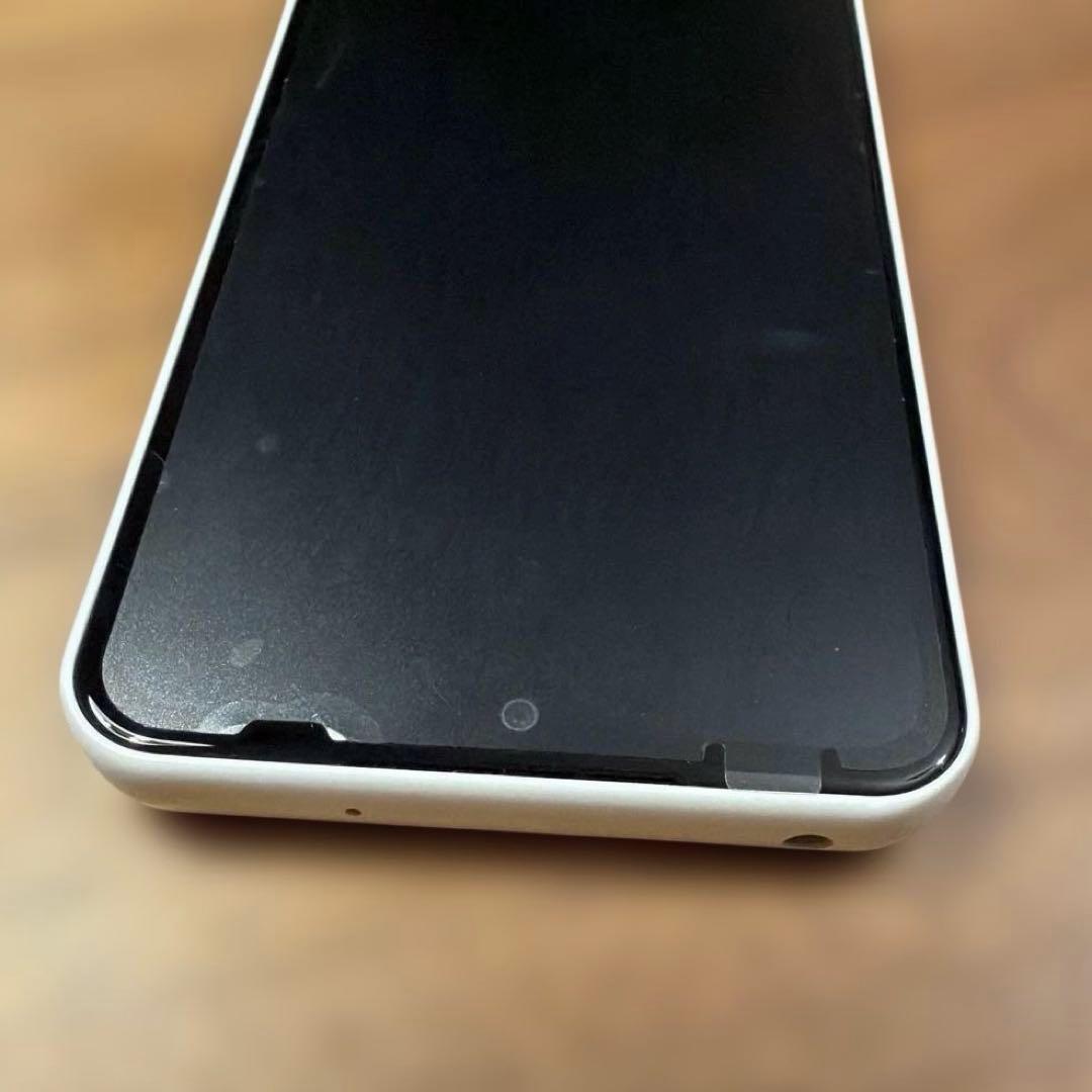 Docomo スマートフォン arrows F-51B ホワイト 本体のみ