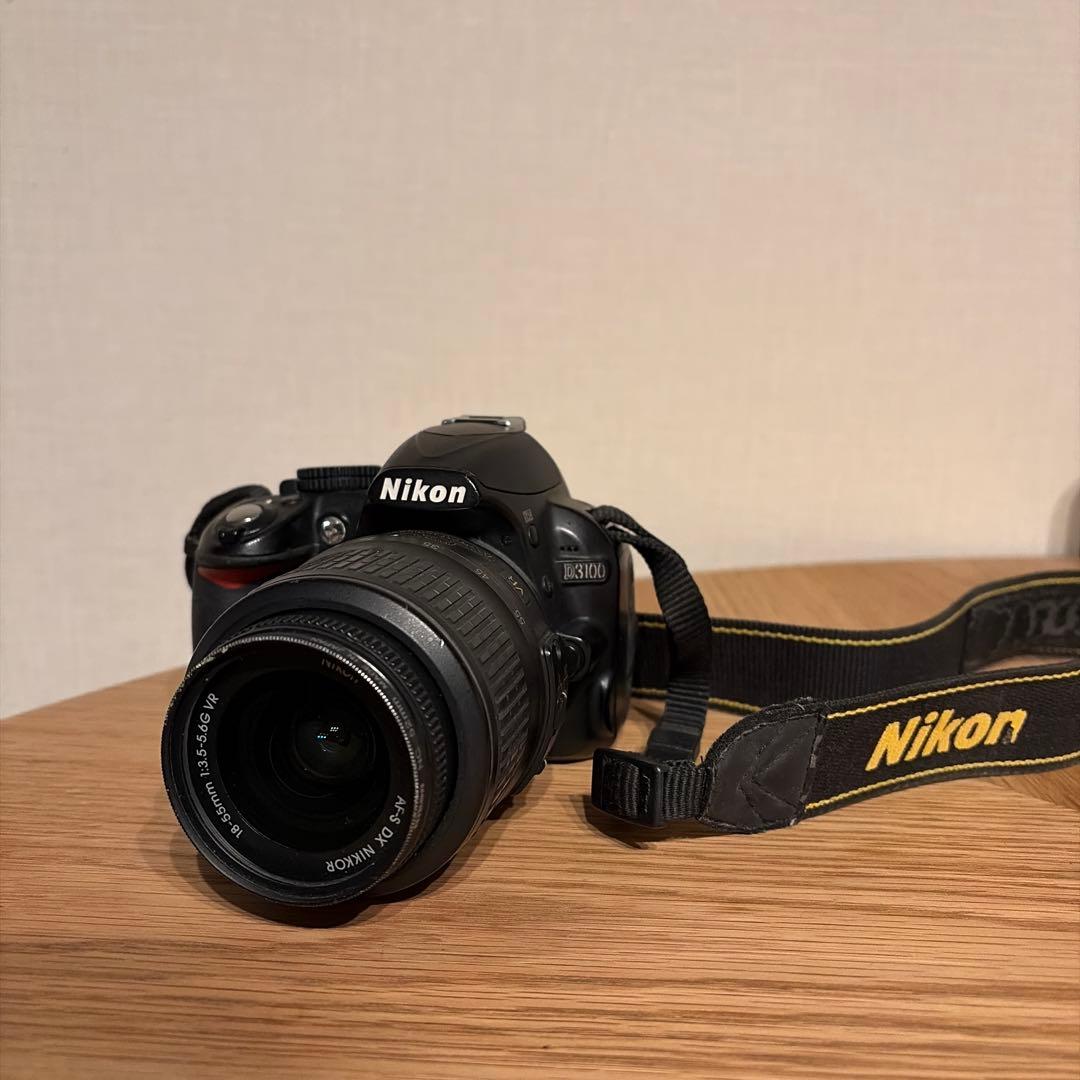 Nikon D3100 デジタル一眼レフ 18-55mm