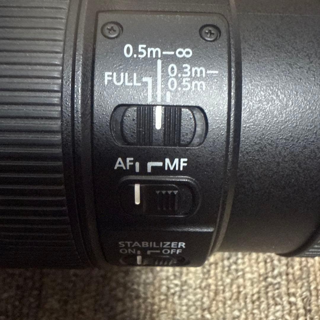 Canon EF 100mm f/2.8L Macro IS USM キャノン