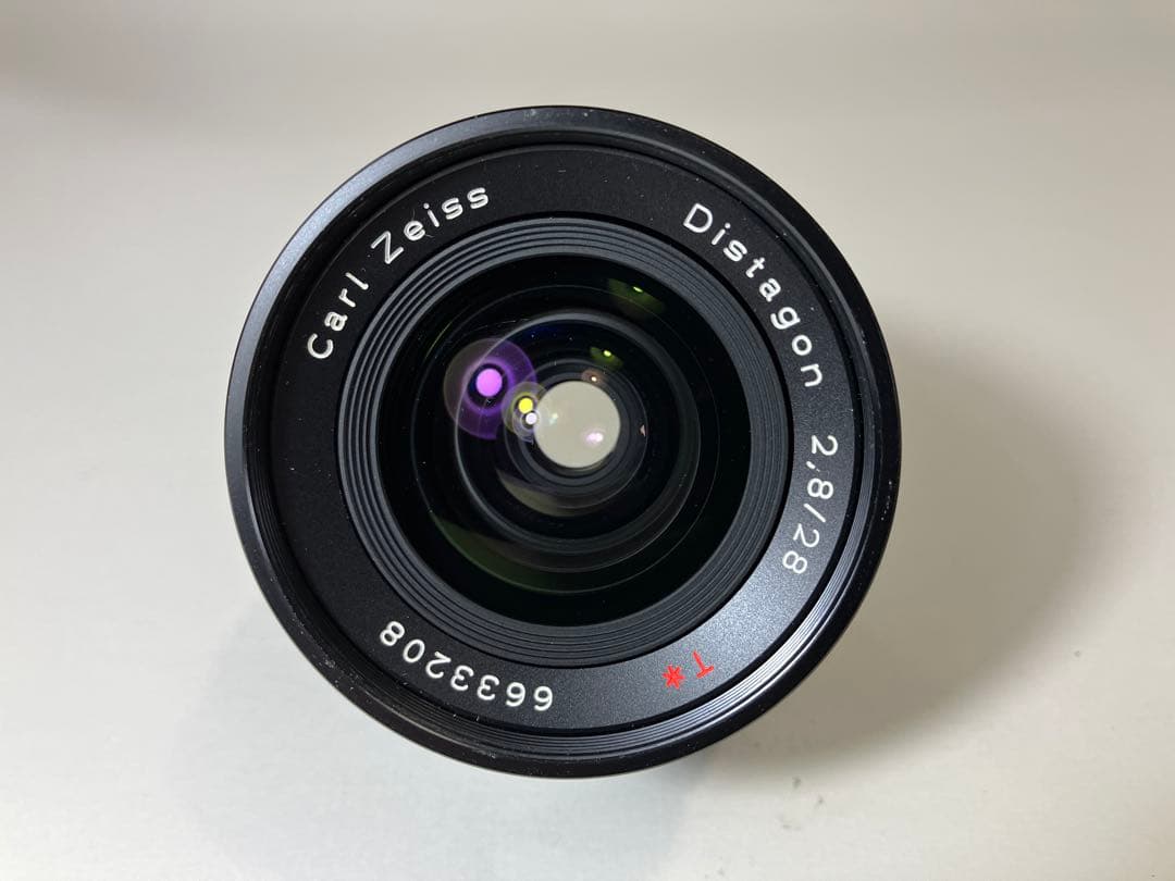 Carl Zeiss Distagon 28/2.8 レンズ