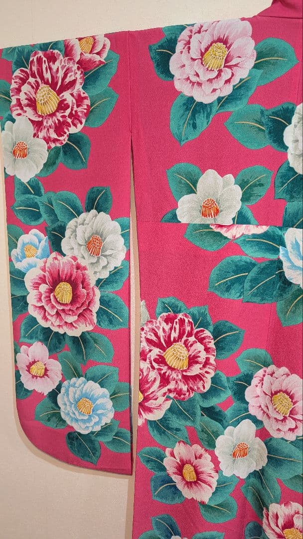 【ポリエステル】振袖 ピンク 花柄 ボタン♪華やか！