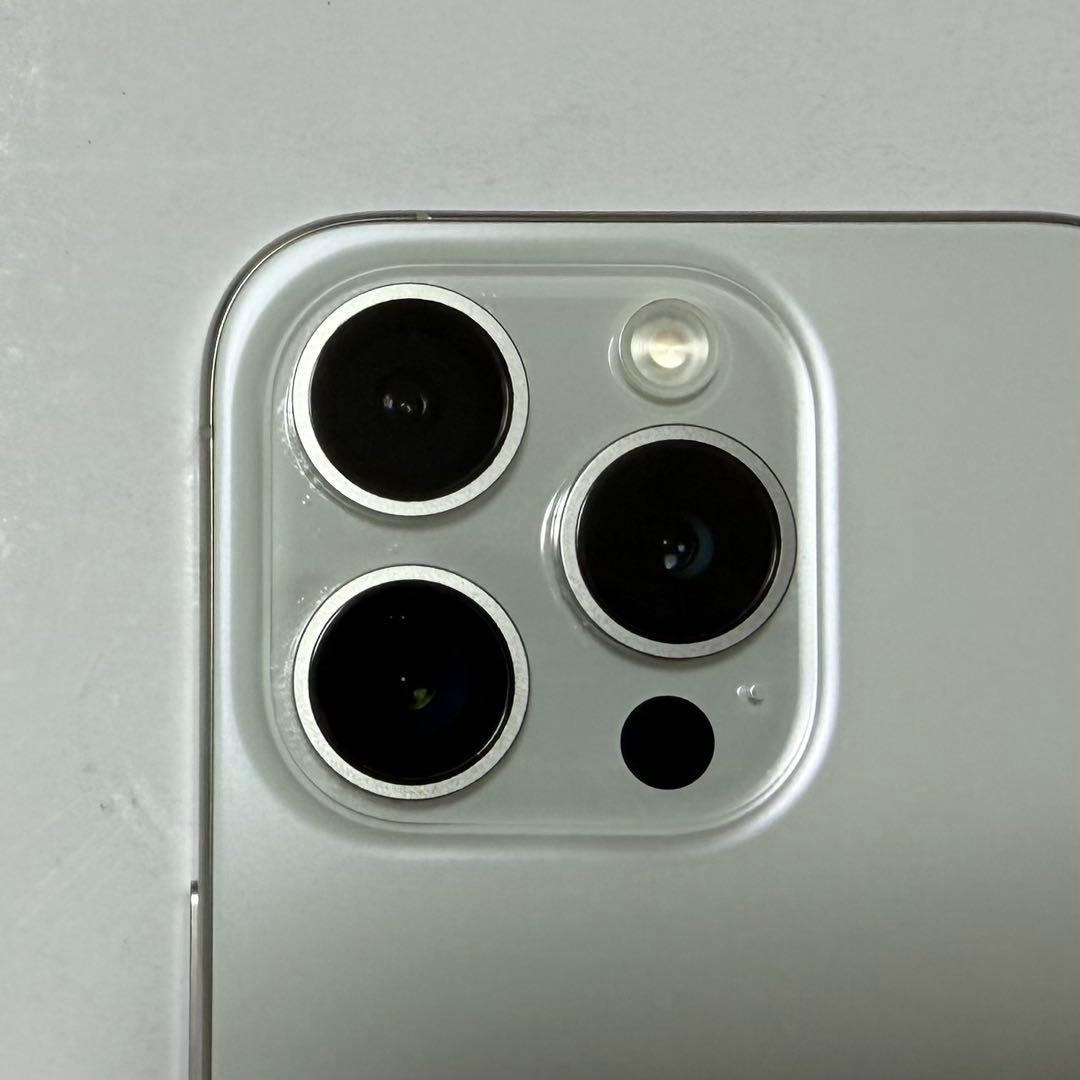 iPhone15pro 128GB SIMフリー