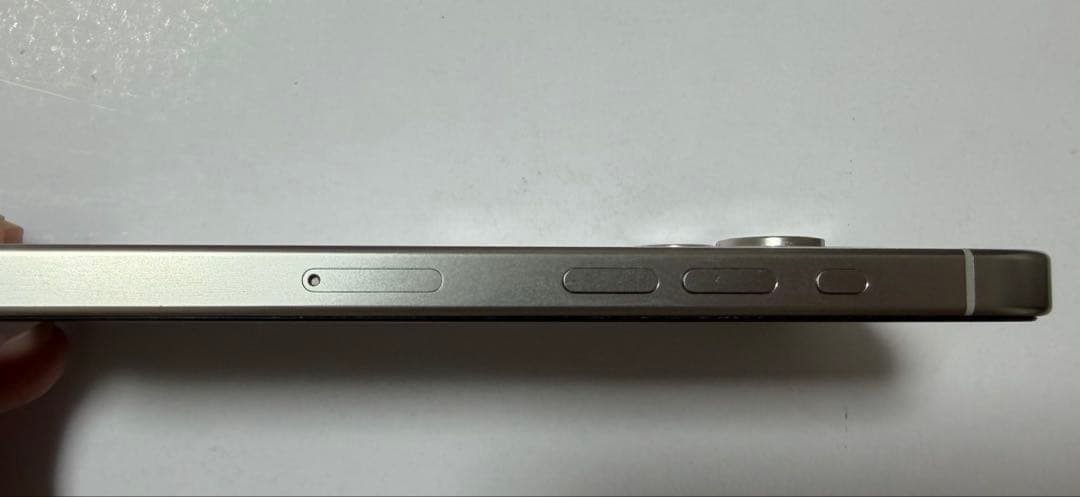 iPhone15pro 128GB SIMフリー