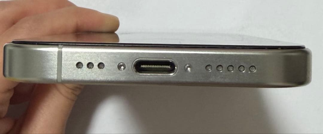 iPhone15pro 128GB SIMフリー