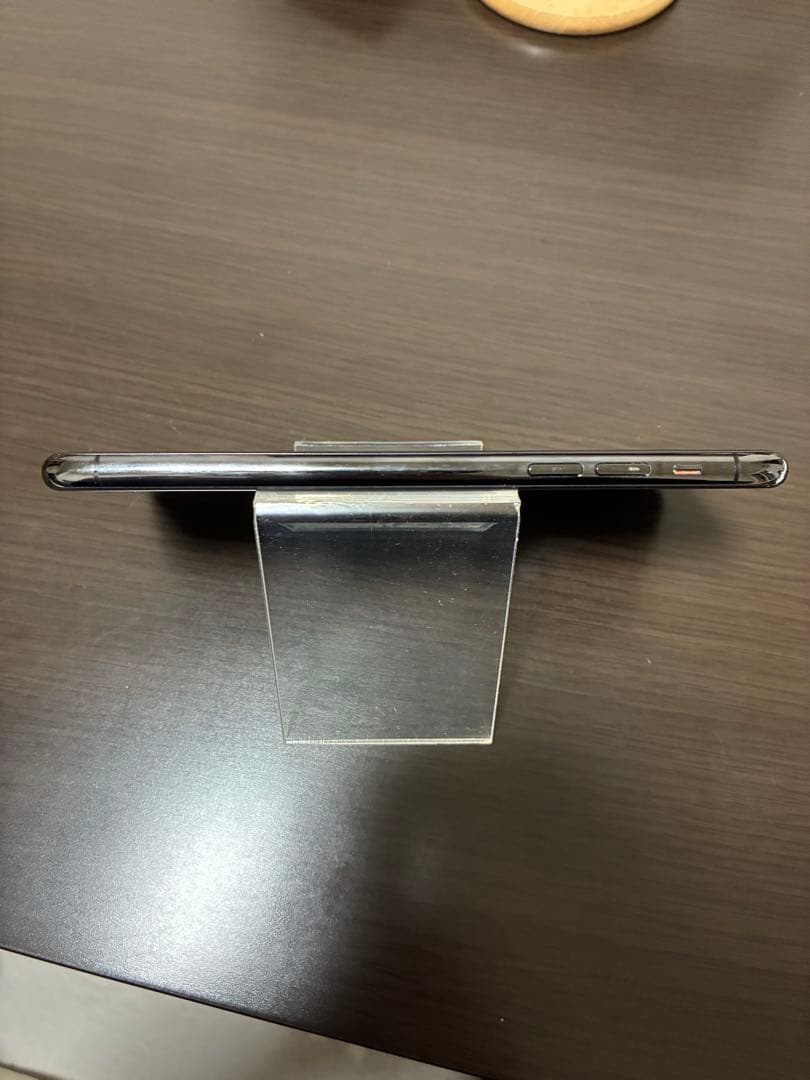 Apple iPhone 11 Pro max本体　256GB SIMフリー