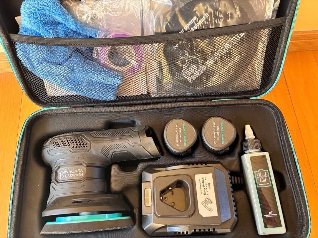 【美品】ながら洗車 Easy Polish black edition