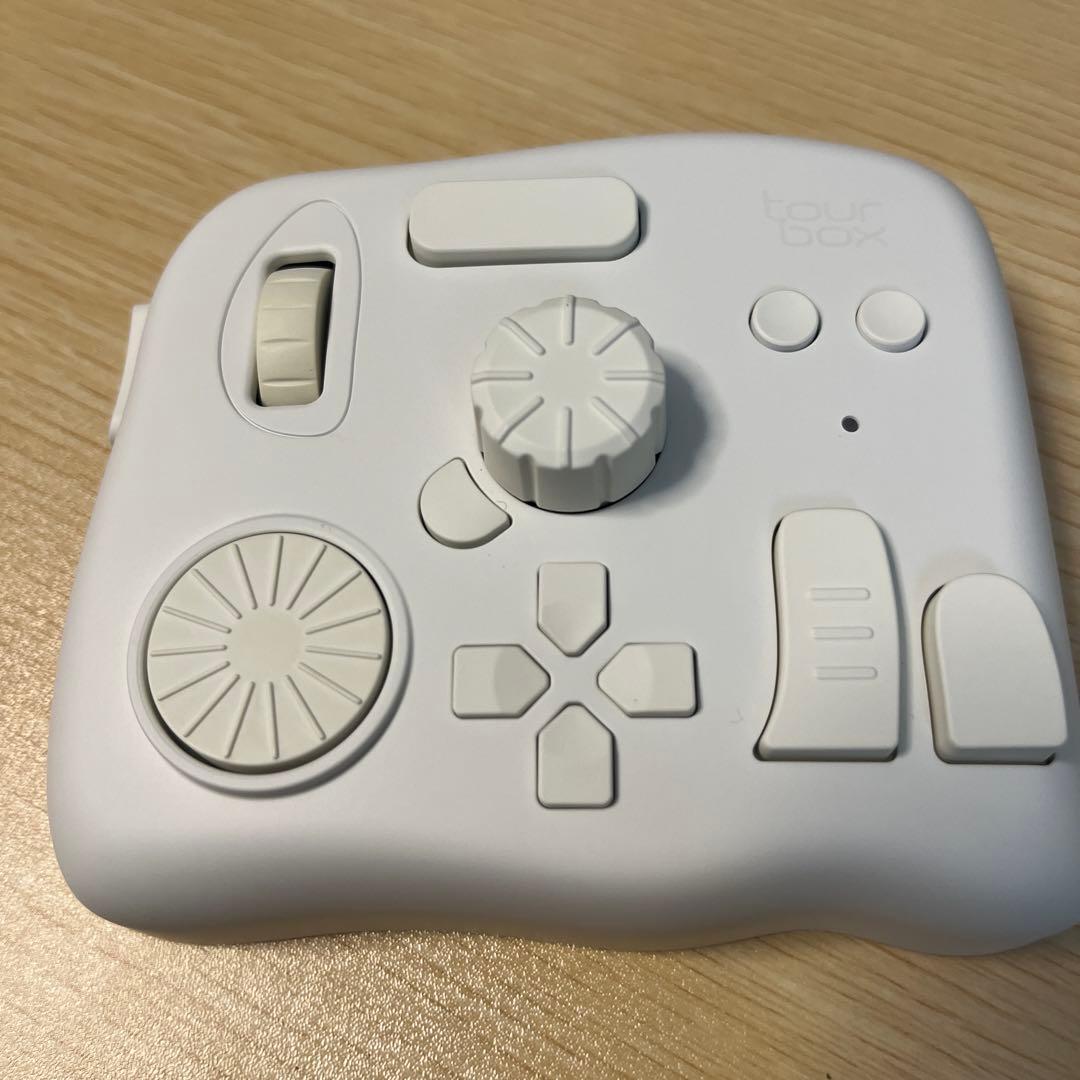 ツアーボックス