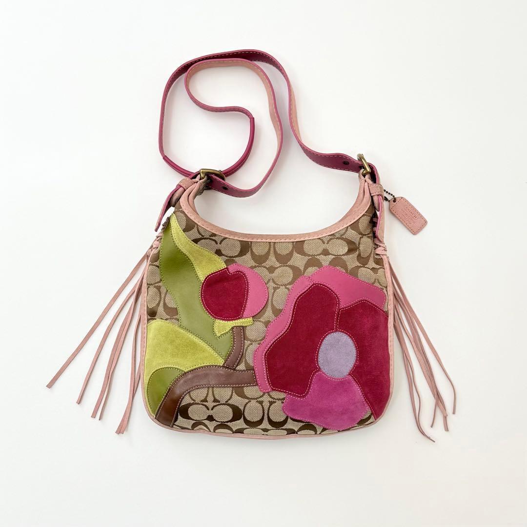 バッグ Coach Fringe Flower Applique Pink Bag