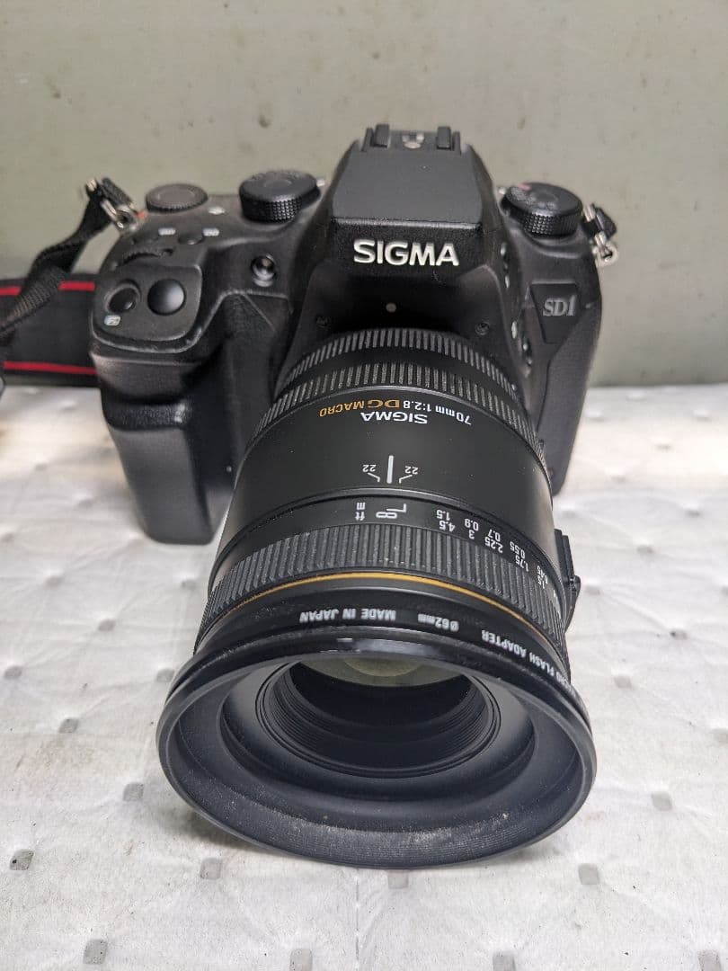 【ジャンク】SIGMA SD1 Merrill 本体+バッテリー +充電器